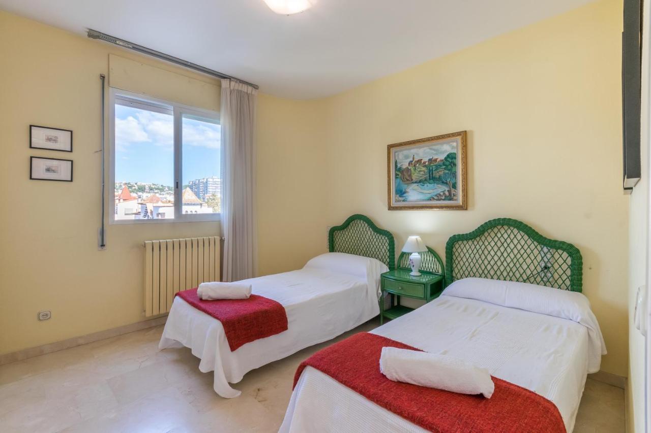 Appartamento Estrella De Mar Sitges Esterno foto