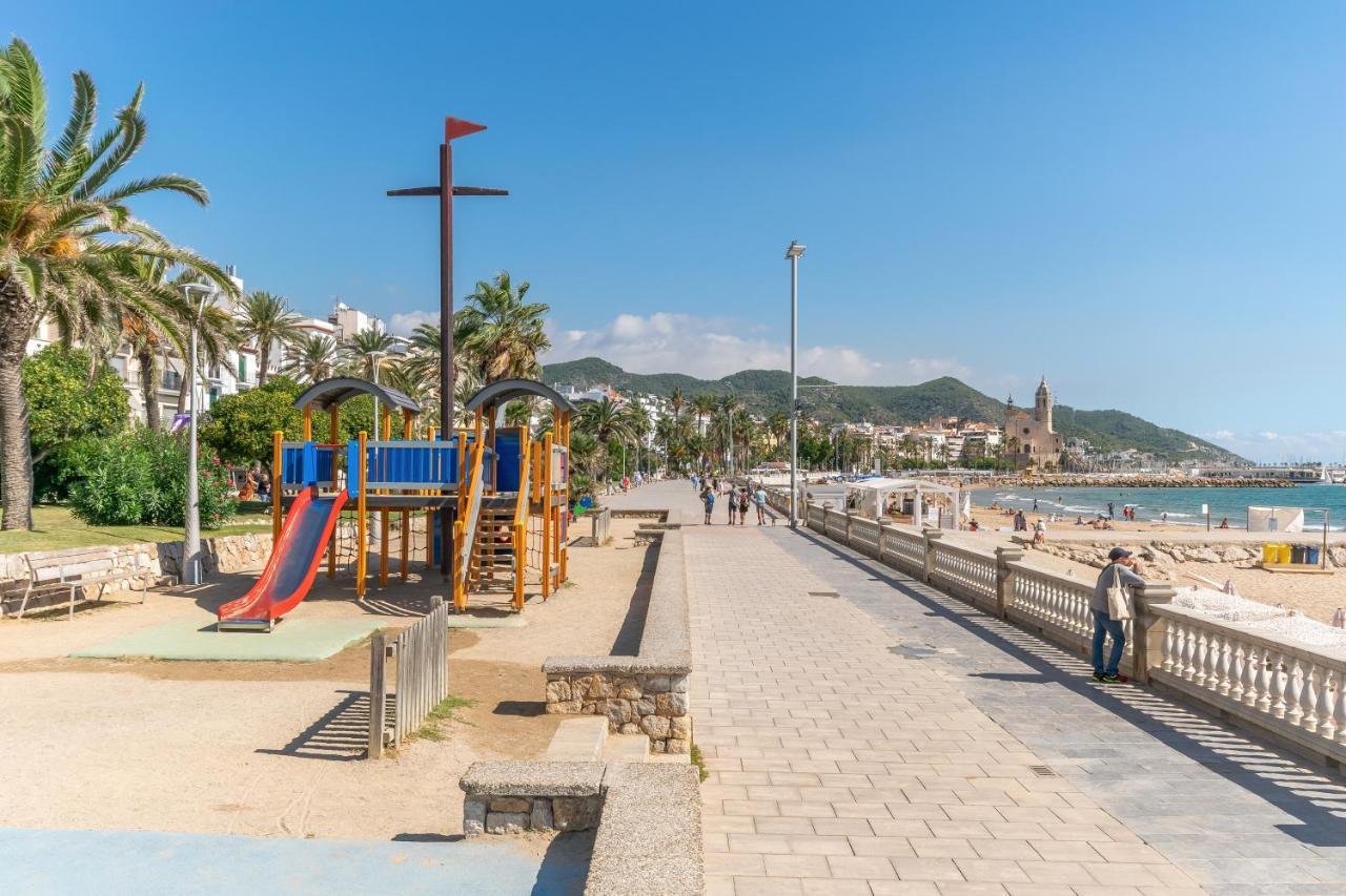 Appartamento Estrella De Mar Sitges Esterno foto